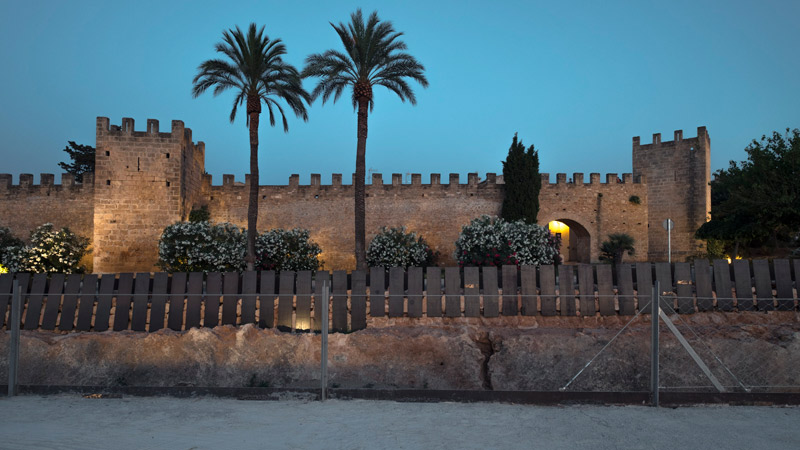 Restauración muralla de Alcúdia